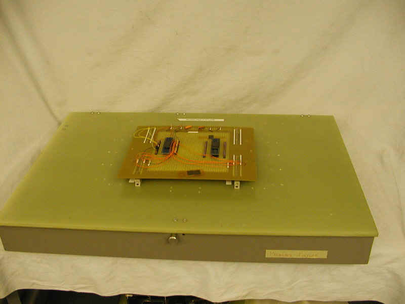 Fixture1.JPG (24798 bytes)